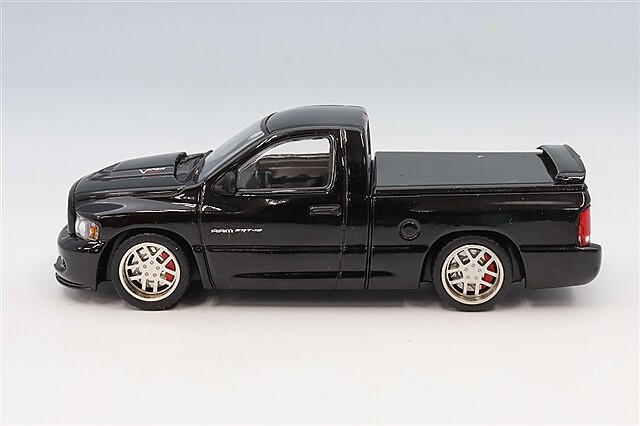 SHOOM64 MODEL 1/64 ダッジ ラム SRT-10 ブラック