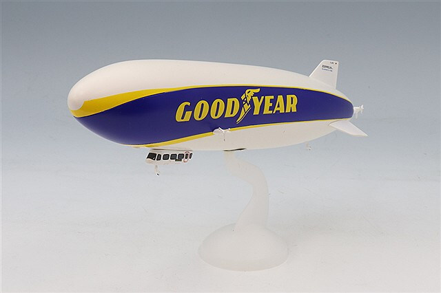 スパーク 1/400 GOODYEAR BLIMP (飛行船)