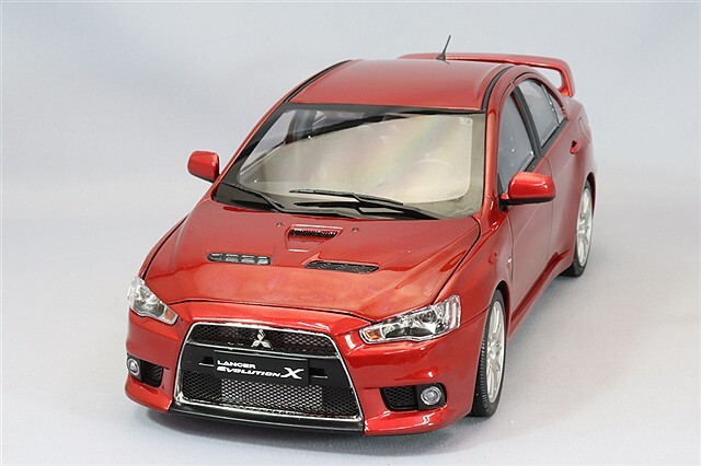 サンスター 1/18 三菱 ランサー エボリューション X レッドメタリック