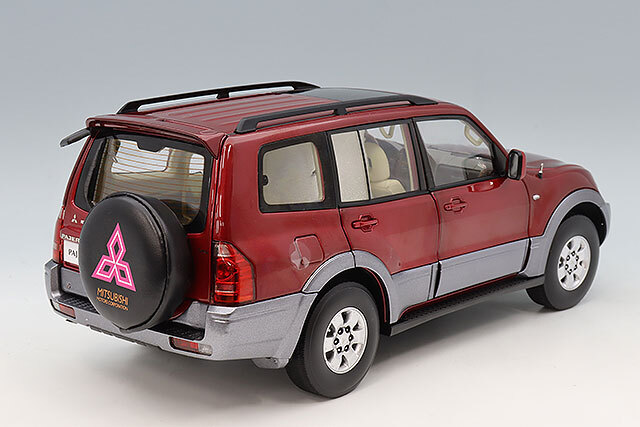 YC MODEL 1/18 三菱 パジェロ V73 レッドメタリック