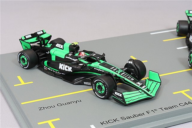 スパーク 1/64 ステーク F1チーム キック ザウバー C44 2024 F1
