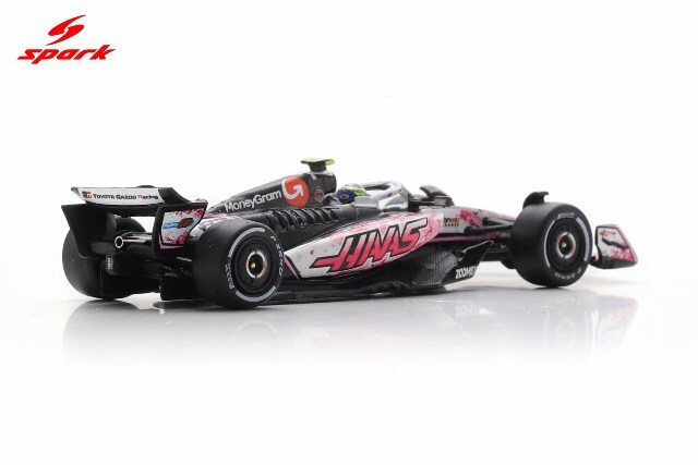 スパーク 1/64 マネーグラム ハース F1チーム VF-25 2025 F1 日本GP