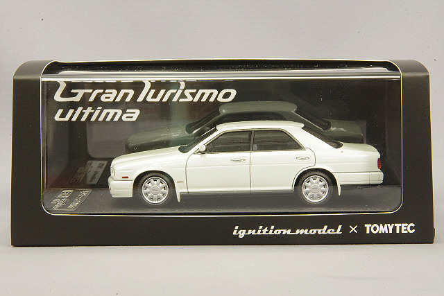 イグニッションモデルxトミーテック 1/43 日産 セドリック 