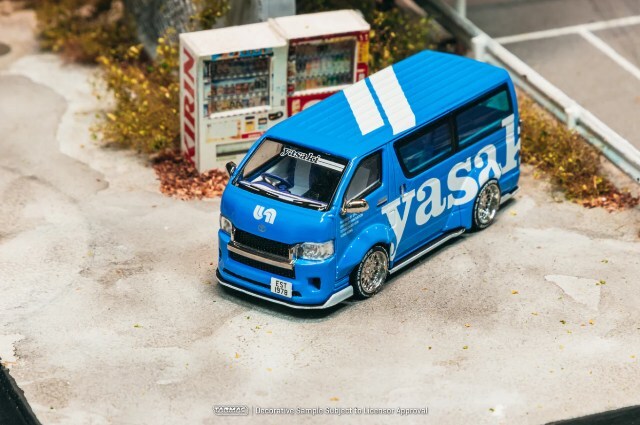 ☆予約品☆ Tarmac 1/64 トヨタ ハイエース ワイドボディ 