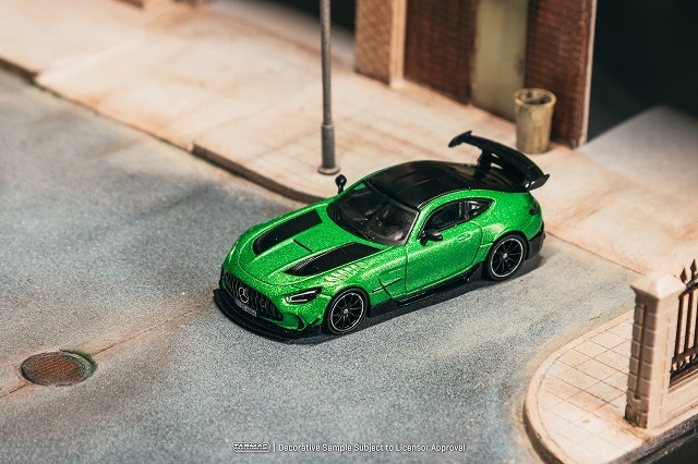 Tarmac 1/64 メルセデスベンツ AMG GT ブラック シリーズ グリーン