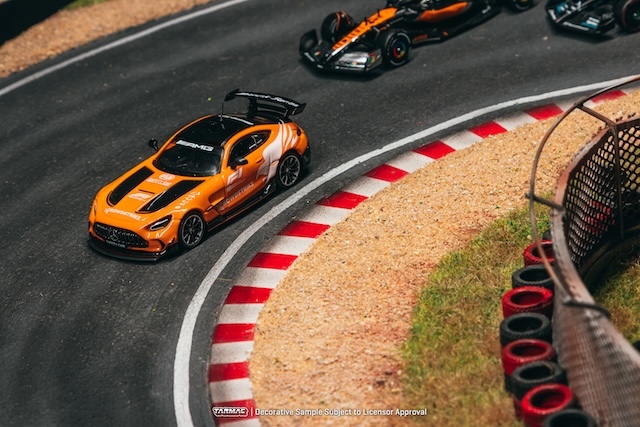 ☆予約品☆ Tarmac 1/64 メルセデスベンツ AMG GT ブラック シリーズ