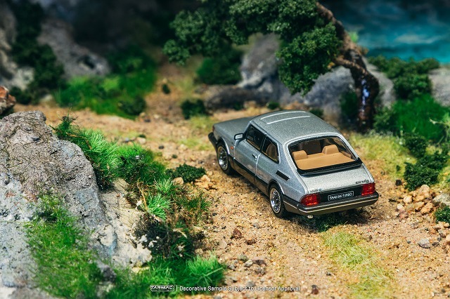 Tarmac 1/64 サーブ 900 ターボ シルバー