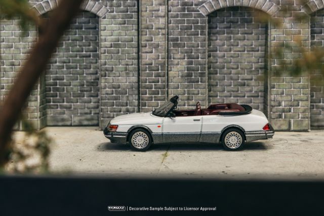 Tarmac 1/64 サーブ 900 ターボ コンバーチブル ホワイト