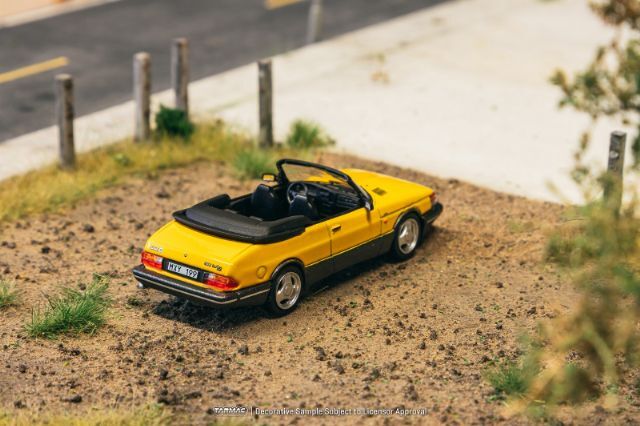 Tarmac 1/64 サーブ 900 ターボ コンバーチブル イエロー
