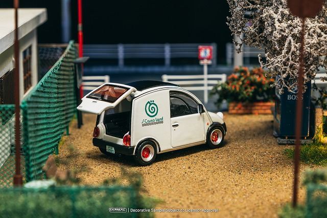Tarmac 1/64 日産 エスカルゴ ホワイト