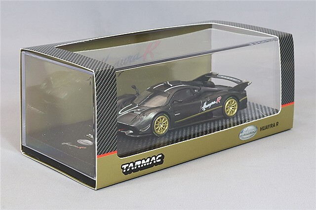 Tarmac 1/64 パガーニ ウアイラ R マットブラック カーボンファイバー