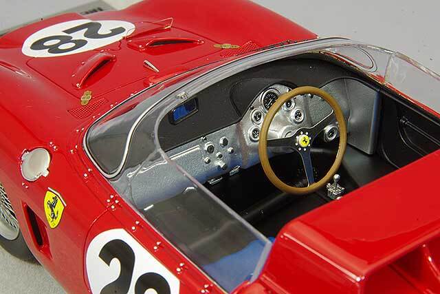 Amazon | CMR 1/18 ジャガー Dタイプ ルマン24H 1957 イエロー