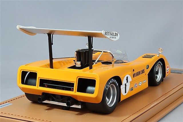 テクノモデル 1/18 マクラーレン M8B 1969 カンナム ミシガン 3