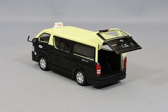 Era CAR 1/64 トヨタ ハイエース マカオ タクシー