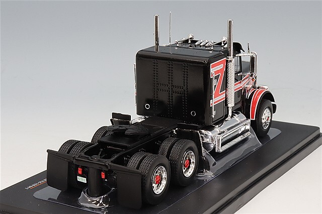 イクソ 1/43 フレートライナー FLC 120 64 T 1977 スリーパー付