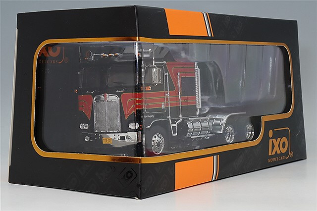 イクソ 1/43 ケンワース K100 エアロダイン 1976 ブラック