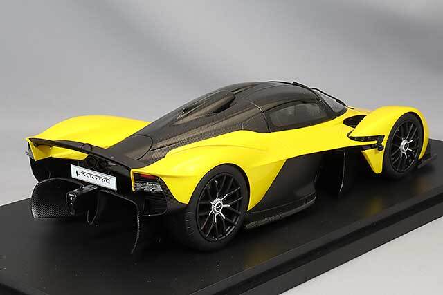 難あり 1/18 RW アストンマーティン ヴァルキリー AMRカラー 難あり 1/18 RW アストンマーティン ヴァルキリー AMRカラー