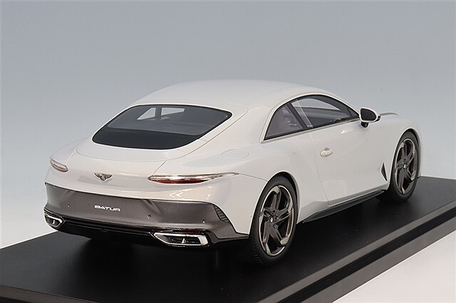 TOP SPEED 1/18 ベントレー バトゥール ボンネビルパール