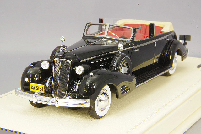 キャデラック1/181966 霊柩車 ブラック （NEO専門店）