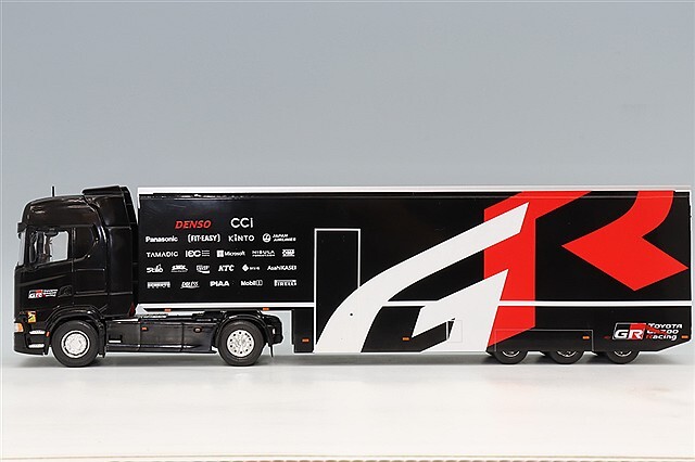 イクソ 1/43 スカニア Sシリーズ 2024 GRレーシング トランスポーター