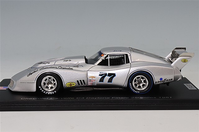 スパーク 1/43 シボレー コルベット C3 1981 デイトナ フィナーレ 250