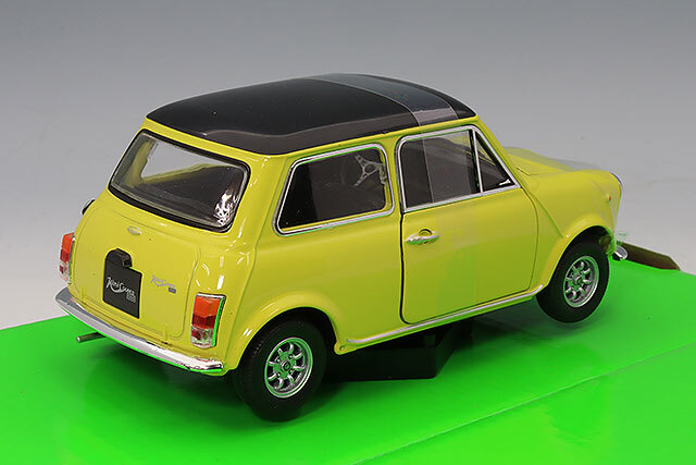 レア！ フィンランド LOHJAN プラスチック製 ミニクーパー