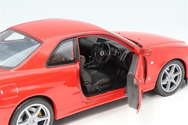 WELLY 1/24 日産 スカイライン GT-R (R34) レッド