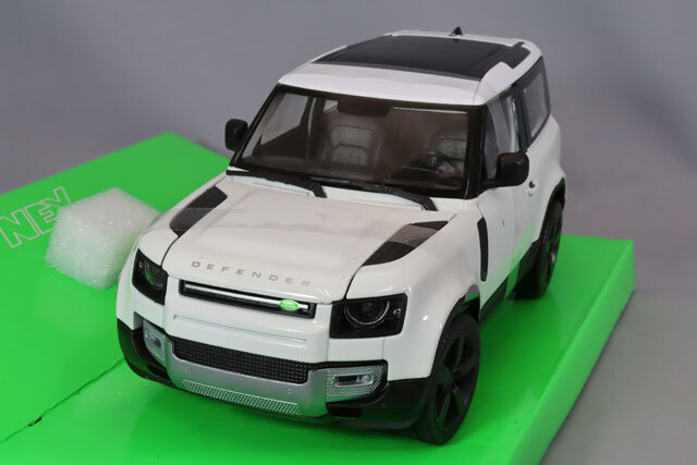 WELLY 1/26 ランドローバー ディフェンダー ホワイト