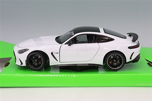 WELLY 1/24 メルセデス AMG GT 63 ホワイト
