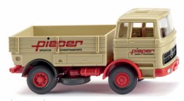 ☆予約品☆ ヴィーキング 1/87 メルセデスベンツ 重量物牽引用