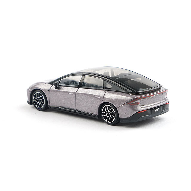 ☆予約品☆ XCARTOYS 1/64 XPENG(シャオペン) P7+ パープル