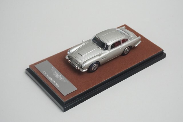 ☆予約品☆ XiaoGuang MODEL 1/64 アストンマーティン DB5 007Ver