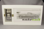 AUT99118.jpg