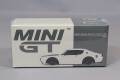 MGT00702-R.jpg
