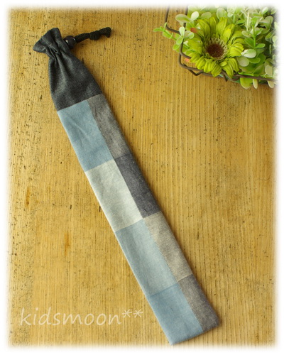 物差し入れ,定規入れ