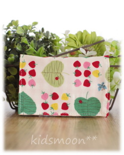 【ハートリーフストロベリー】ミニポケットティッシュケース