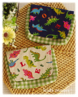 【わくわく恐竜】封筒型お弁当ケース（サイズ変更料込み）