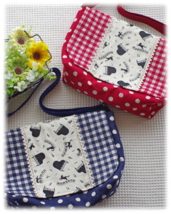 幼稚園・保育園の入園グッズ【縫製済み・サイズオーダー不可】通園ショルダーバッグ・ねこちゃんとピアノ（サンプル品）