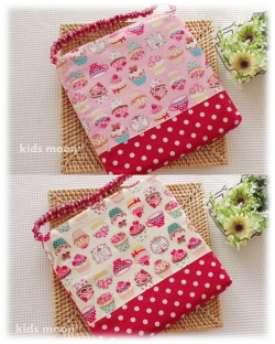 【スイーツ・カップケーキ】座布団カバー 防災頭巾入れ（サイズ変更料込み）