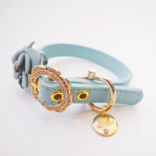 ローズ　犬　首輪　かわいい