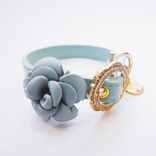 ローズ　犬　首輪　かわいい