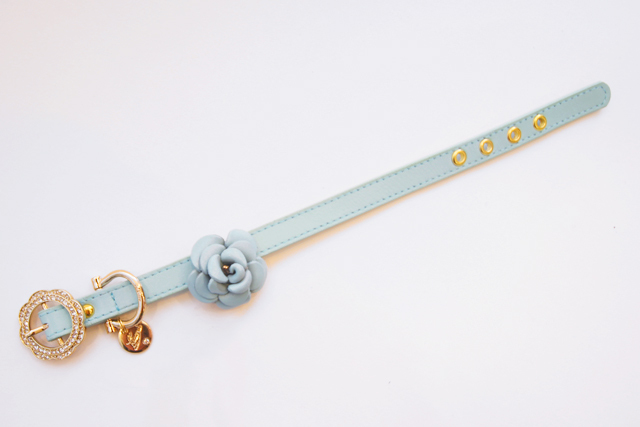 ローズ　犬　首輪　かわいい