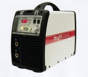 マイト工業　リチウムイオンバッテリー溶接機（寒冷地仕様）　LBW-170GH
