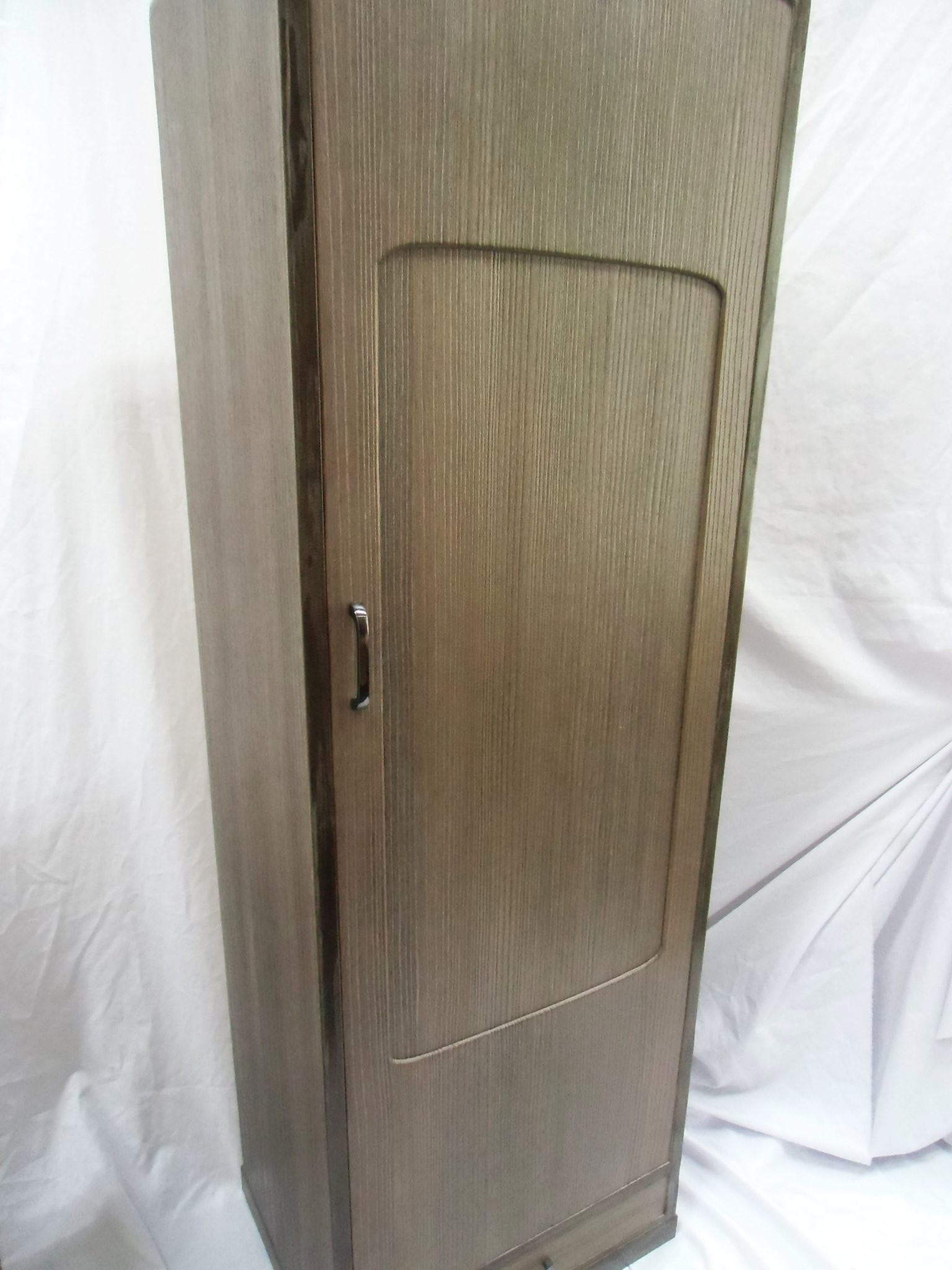 三味線　桐製タンス