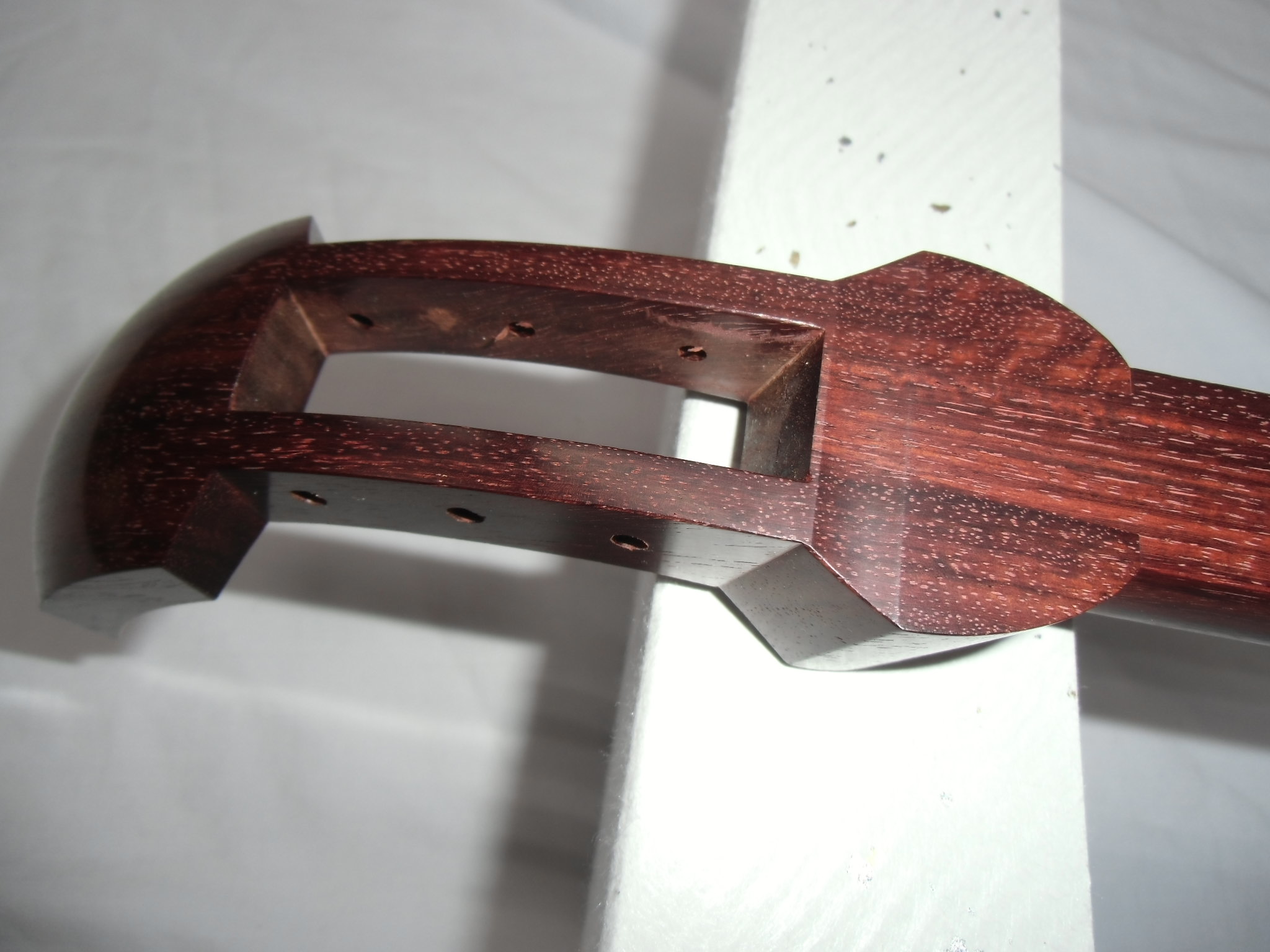 新品三味線　紅木地唄