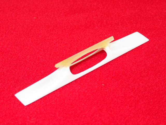 三味線用　舎利駒　半水牛