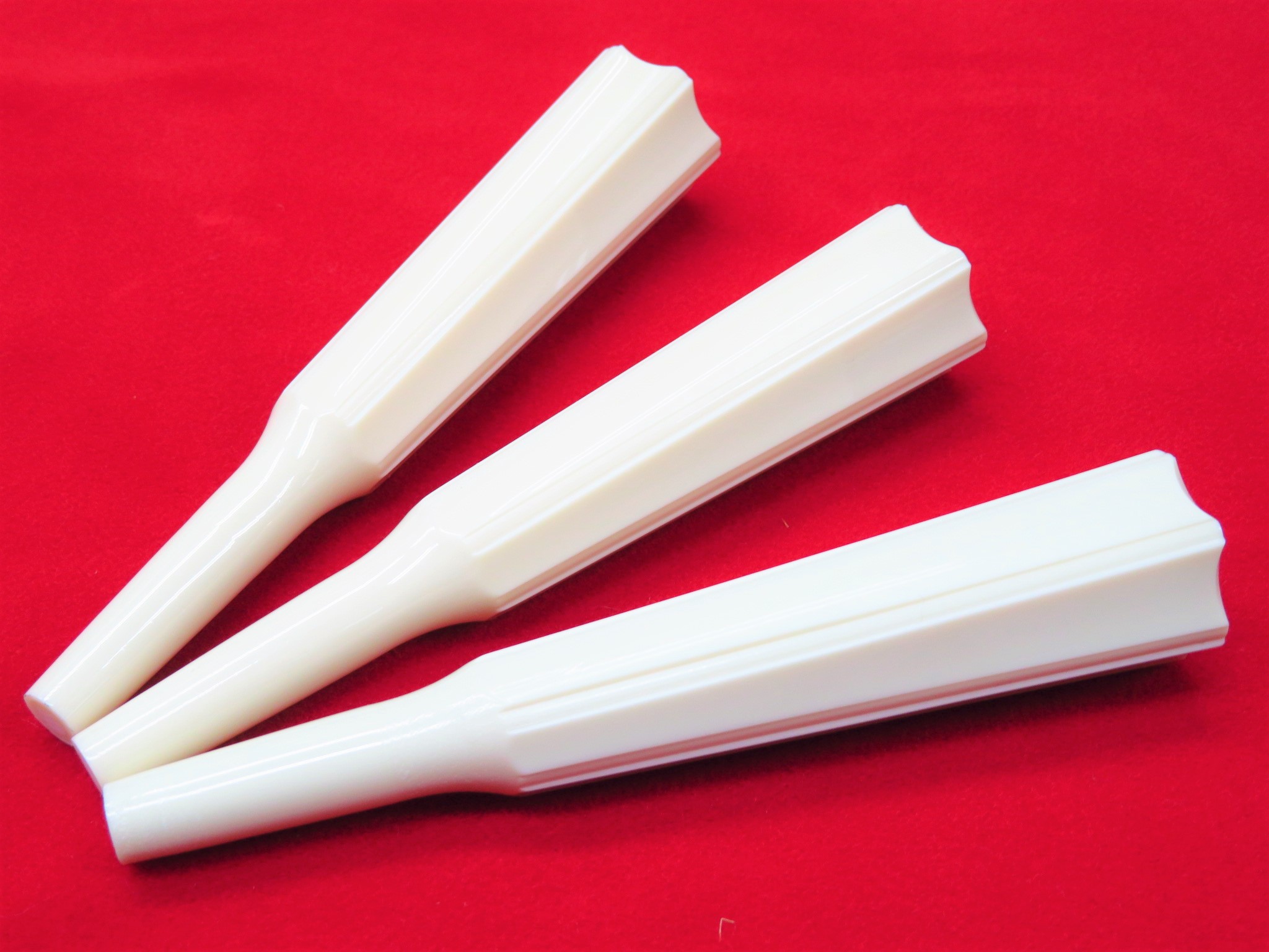 三味線修理　糸巻き取り換え　津軽　宇柄面取り