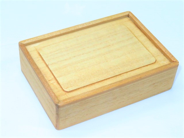 三味線用　桐製駒入れ