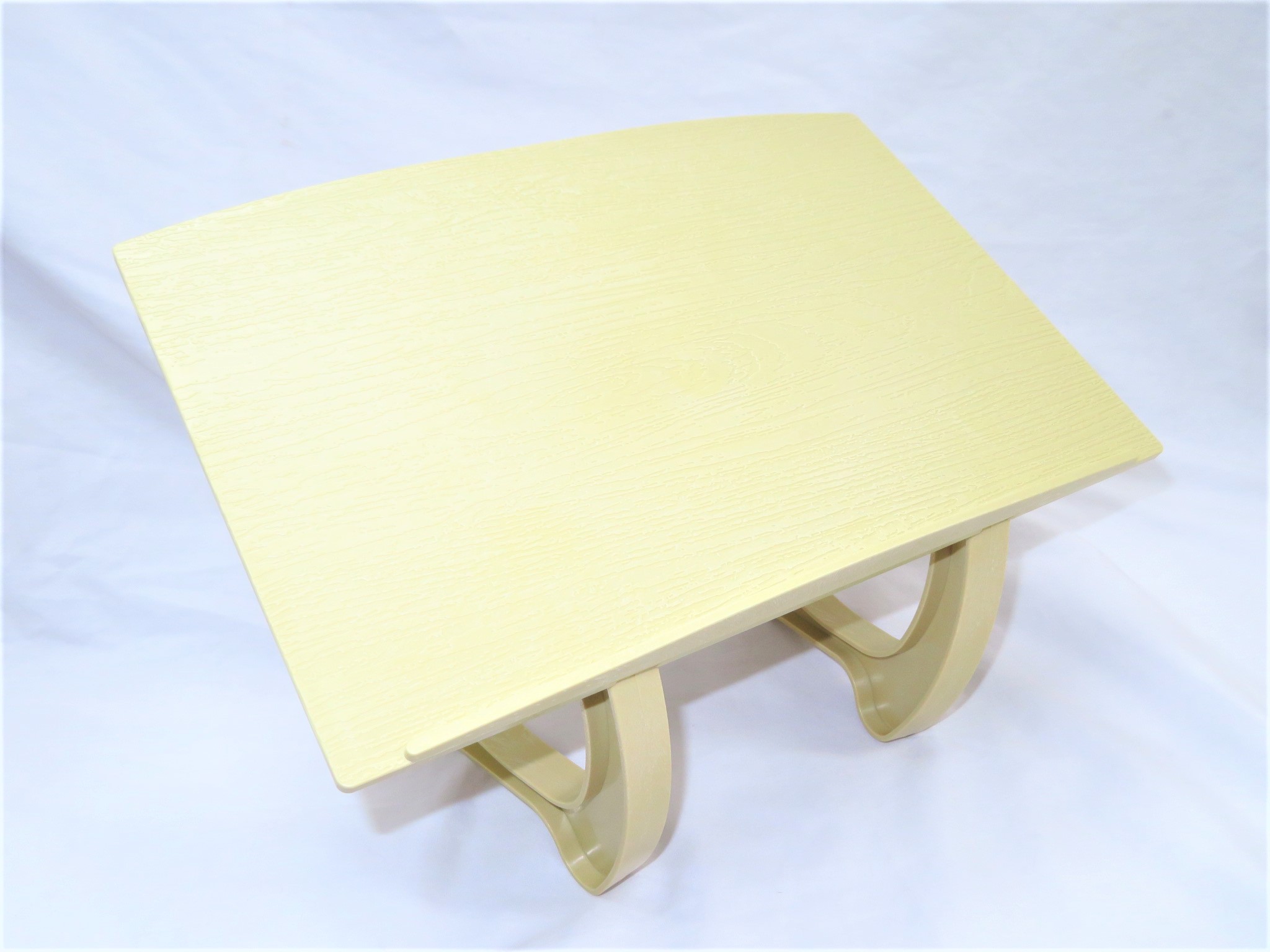 和楽器用　U型見台　プラスチック