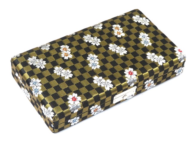 浅草創業110年 【三味線・お琴・胡弓の老舗 菊岡 中むら】 修理・販売